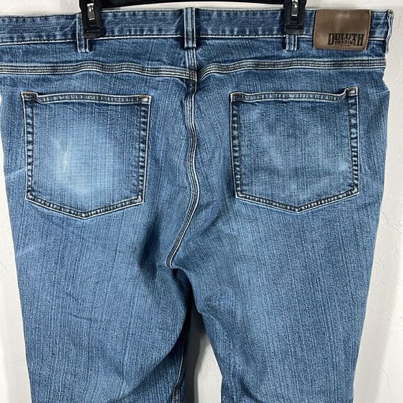 🔥🔥 DULUTH TRADING Flex Ballroom Trim Fit Jeans Men Sz 42x30 - PERFECT - Picture 6 of 7
